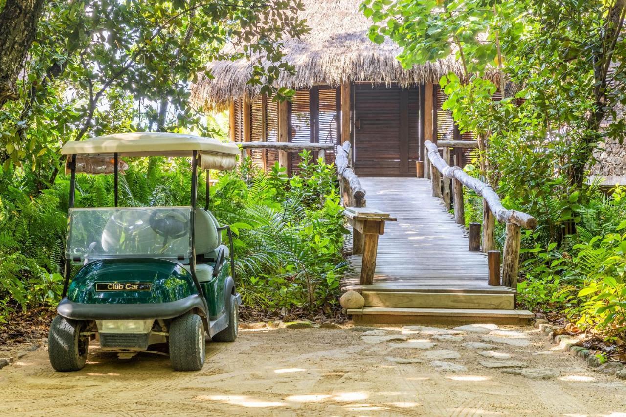 North Island, A Luxury Collection Resort, Seychelles Exterior photo